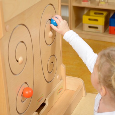 Drewniana tablica przesuwna – kształt motyla Montessori Drewniana tablica przesuwna – kształt motyla Montessori