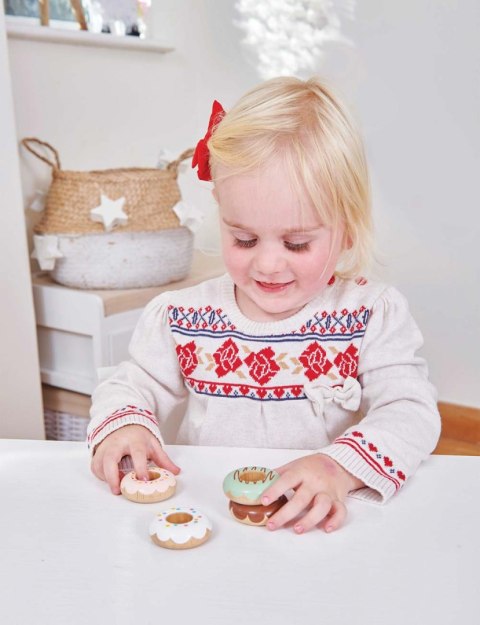 Drewniane pączki – zestaw do zabawy w cukiernię Drewniane pączki – zestaw do zabawy w cukiernię
